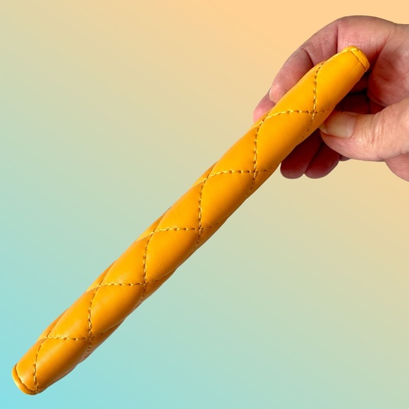 Badgley Mischka Yellow Long Snap Closure Quilted Wallet Card Holder NWT - Picture 7 of 11